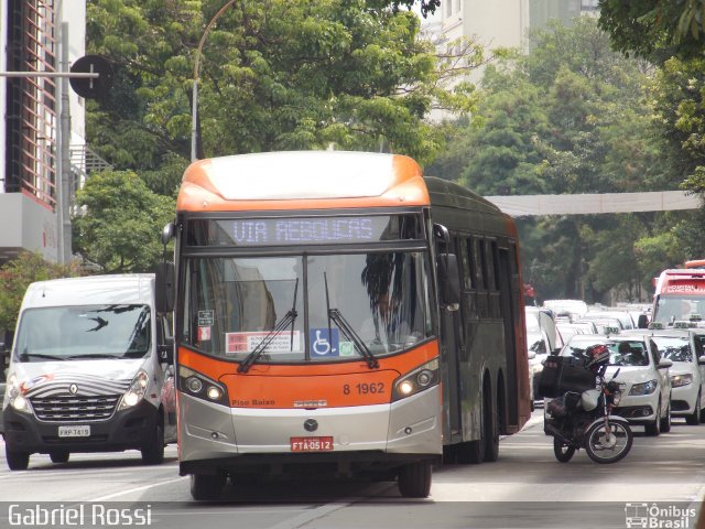 TRANSPPASS - Transporte de Passageiros 8 1962 na cidade de São Paulo, São Paulo, Brasil, por Gabriel Rossi . ID da foto: 5619627.