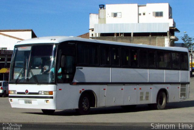 Ônibus Particulares 4664 na cidade de Mucuri, Bahia, Brasil, por Saimom  Lima. ID da foto: 5621233.