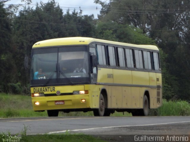 Zaqueu Turismo 446 na cidade de Araxá, Minas Gerais, Brasil, por Guilherme Antonio. Número da foto: #5546941.