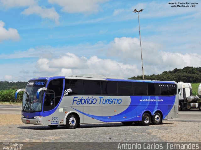 Fabricio Turismo 3030 na cidade de João Monlevade, Minas Gerais, Brasil, por Antonio Carlos Fernandes. Número da foto: #5550500.