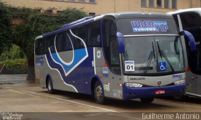 Uber Vip Turismo 13000 na cidade de Araxá, Minas Gerais, Brasil, por Guilherme Antonio. Número da foto: #5550221.