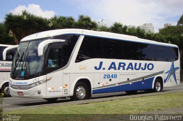 J. Araujo 2040 na cidade de Curitiba, Paraná, Brasil, por Douglas Paternezi. ID da foto: 5552476.