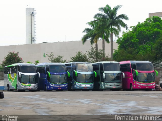 Viação Garcia Garagem na cidade de São Paulo, São Paulo, Brasil, por Fernando Antunes. ID da foto: 4806864.