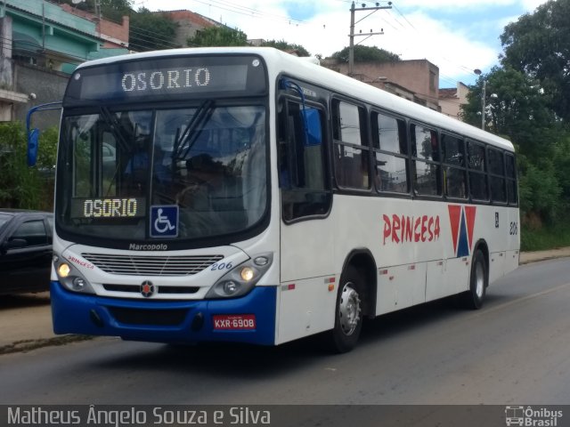 Viação Princesa da Serra 206 na cidade de Valença, Rio de Janeiro, Brasil, por Matheus Ângelo Souza e Silva. Número da foto: #4829333.