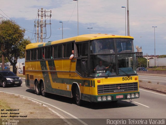 Ônibus Particulares 5004 na cidade de São Paulo, São Paulo, Brasil, por Rogério Teixeira Varadi. Número da foto: #4829905.
