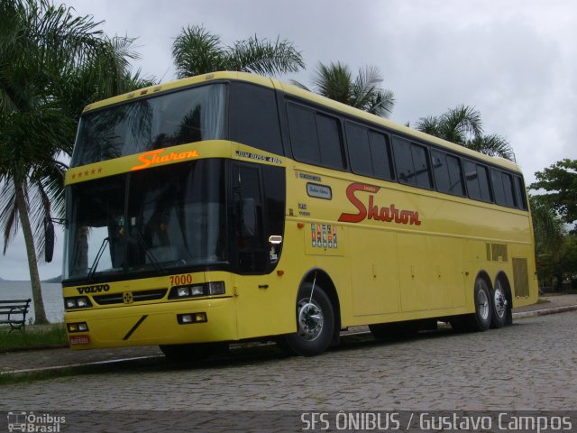Sharon Turismo 7000 na cidade de São Francisco do Sul, Santa Catarina, Brasil, por Gustavo Campos Gatti. Número da foto: #4830626.