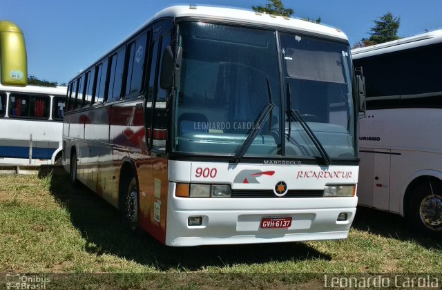 Ricardotur 900 na cidade de Guaxupé, Minas Gerais, Brasil, por Leonardo Carola. Número da foto: #4830455.