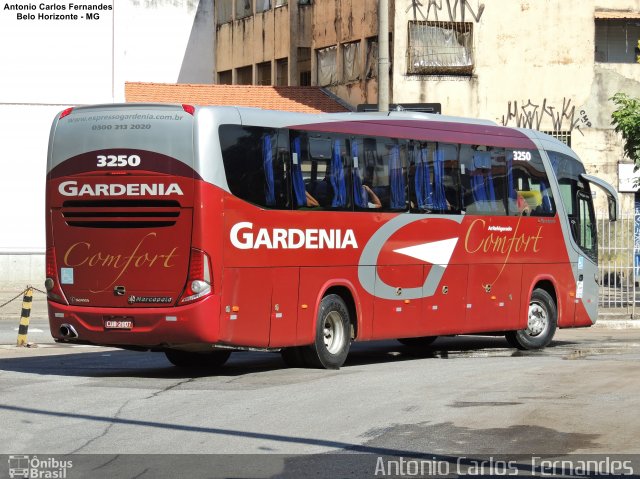 Expresso Gardenia 3250 na cidade de Belo Horizonte, Minas Gerais, Brasil, por Antonio Carlos Fernandes. Número da foto: #4842040.