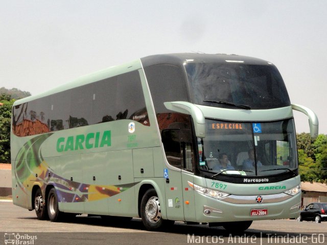 Viação Garcia 7897 na cidade de Trindade, Goiás, Brasil, por Marcos André. Número da foto: #4842380.