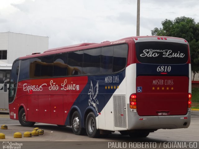 Expresso São Luiz 6810 na cidade de Goiânia, Goiás, Brasil, por Paulo Roberto de Morais Amorim. Número da foto: #4844608.