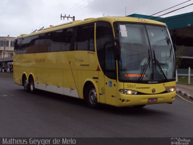 Viação Itapemirim 5863 na cidade de Balneário Camboriú, Santa Catarina, Brasil, por Matheus  Geyger de Melo. ID da foto: 4843745.