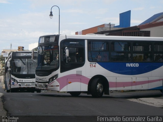 Transportes Coronado 17-5 Y 17-4 na cidade de Alto Paraíso de Goiás, Goiás, Brasil, por Fernando Gonzalez Garita. Número da foto: #4846306.