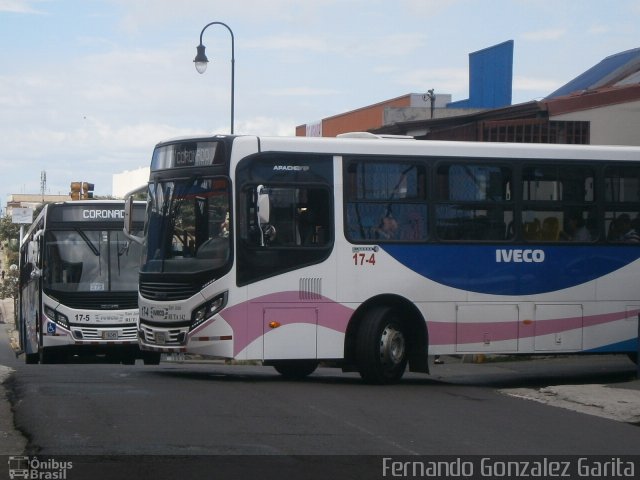 Transportes Coronado 17-5 Y 17-4 na cidade de Alto Paraíso de Goiás, Goiás, Brasil, por Fernando Gonzalez Garita. ID da foto: 4846306.