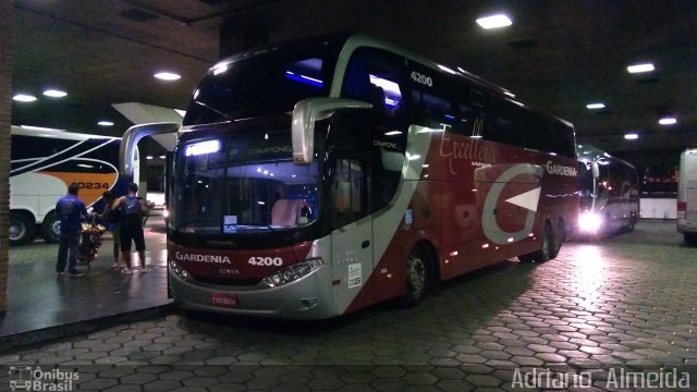 Expresso Gardenia 4200 na cidade de Belo Horizonte, Minas Gerais, Brasil, por Adriano  Almeida. Número da foto: #4846830.