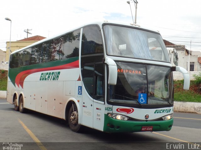Eucatur - Empresa União Cascavel de Transportes e Turismo 4425 na cidade de Ribeirão Preto, São Paulo, Brasil, por Erwin  Luiz. Número da foto: #4849609.