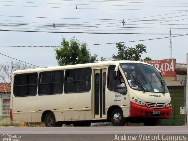Ônibus Particulares 7997 na cidade de Pirapora, Minas Gerais, Brasil, por Andrew Campos. Número da foto: #4810802.