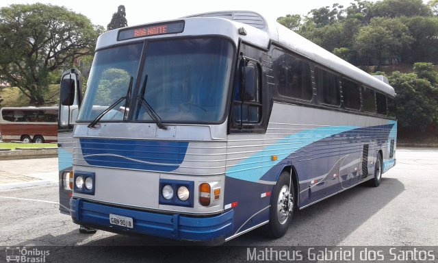 Ônibus Particulares 00 na cidade de São Paulo, São Paulo, Brasil, por Matheus Gabriel dos Santos. Número da foto: #4809247.