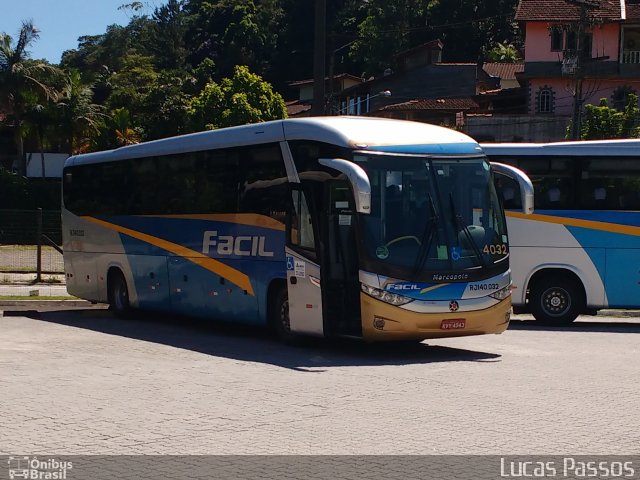 Fácil Transportes e Turismo RJ 140.032 na cidade de Petrópolis, Rio de Janeiro, Brasil, por Lucas Passos. Número da foto: #4857162.