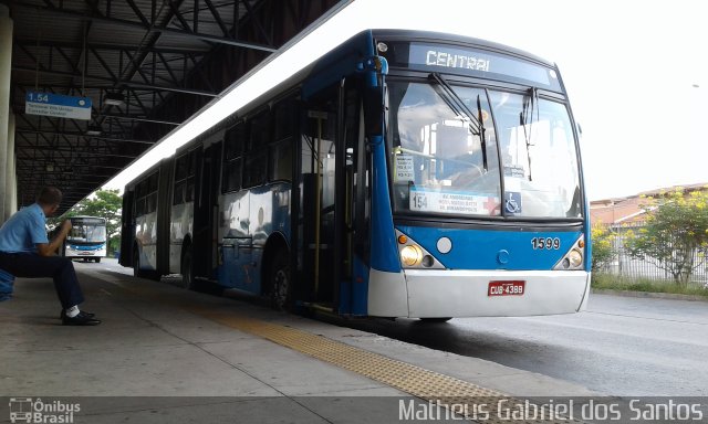 VB Transportes e Turismo 1599 na cidade de Campinas, São Paulo, Brasil, por Matheus Gabriel dos Santos. ID da foto: 4860777.