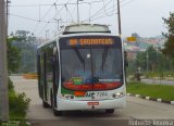 Metra - Sistema Metropolitano de Transporte 7204 na cidade de São Paulo, São Paulo, Brasil, por Roberto Teixeira. Número da foto: #4863715.