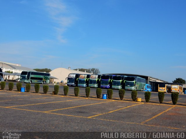 Viação Garcia FROTA na cidade de Londrina, Paraná, Brasil, por Paulo Roberto de Morais Amorim. Número da foto: #4865878.