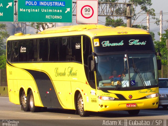 Grande Heroi 1540 na cidade de Cubatão, São Paulo, Brasil, por Adam Xavier Rodrigues Lima. Número da foto: #4868469.