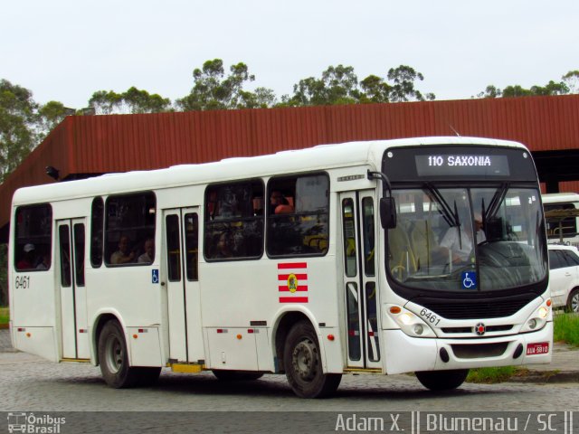 Viação Piracicabana Blumenau 6461 na cidade de Blumenau, Santa Catarina, Brasil, por Adam Xavier Rodrigues Lima. Número da foto: #4868474.