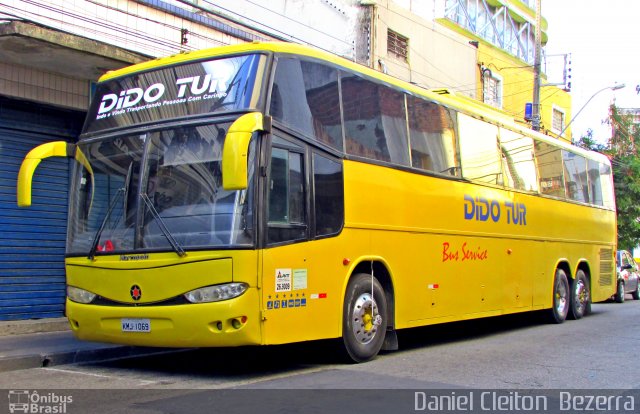 Ônibus Particulares 004 na cidade de Recife, Pernambuco, Brasil, por Daniel Cleiton  Bezerra. Número da foto: #4872598.