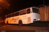 Ônibus Particulares  na cidade de Jaguariúna, São Paulo, Brasil, por Allen Maximiliano. Número da foto: #:id.
