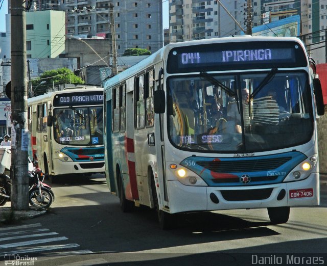 Expresso Lorenzutti 556 na cidade de Guarapari, Espírito Santo, Brasil, por Danilo Moraes. Número da foto: #4813970.