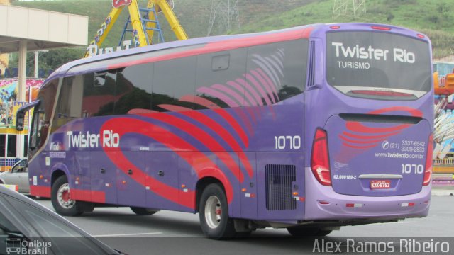 Twister Rio Transporte e Turismo 1070 na cidade de Aparecida, São Paulo, Brasil, por Alex Ramos Ribeiro. ID da foto: 4815407.