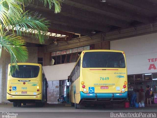 Viação Garcia 7649 na cidade de Apucarana, Paraná, Brasil, por Josino Vieira. ID da foto: 4817024.