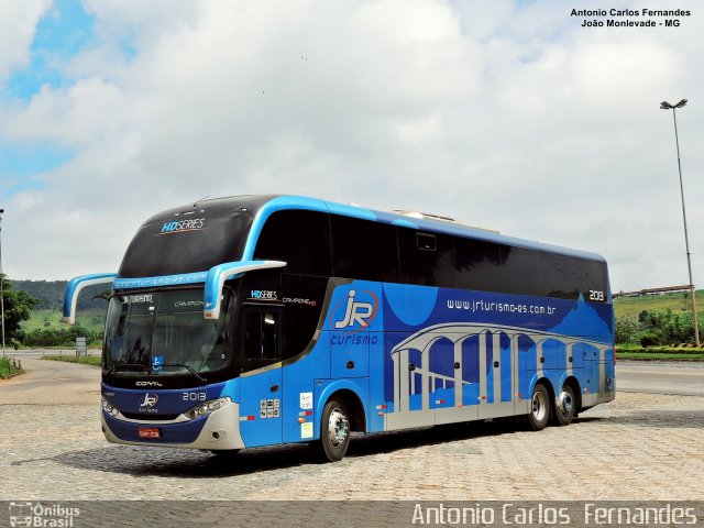 JR Turismo 2013 na cidade de João Monlevade, Minas Gerais, Brasil, por Antonio Carlos Fernandes. ID da foto: 4817294.