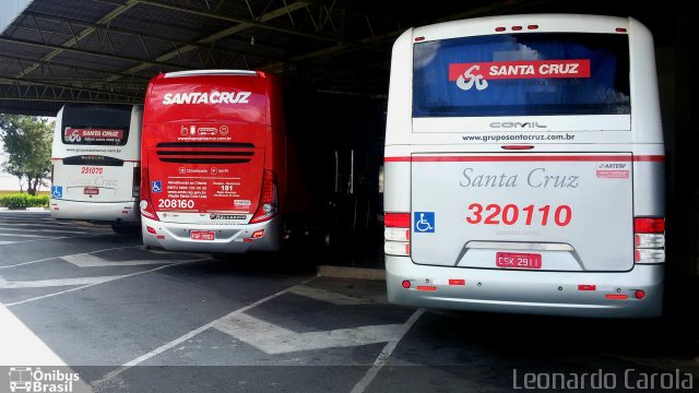 Viação Santa Cruz 320110 na cidade de Guaxupé, Minas Gerais, Brasil, por Leonardo Carola. Número da foto: #4817730.