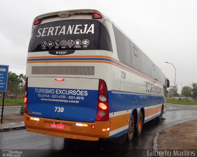 Viação Sertaneja 730 na cidade de Brasília, Distrito Federal, Brasil, por Gilberto Martins. Número da foto: #4818385.