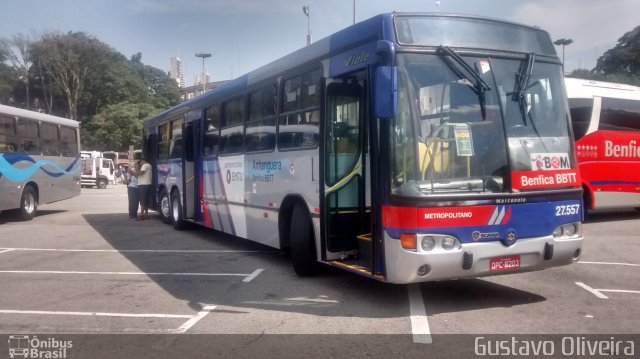 BBTT - Benfica Barueri Transporte e Turismo 27.557 na cidade de Pacaembu, São Paulo, Brasil, por Gustavo Oliveira. ID da foto: 4820164.