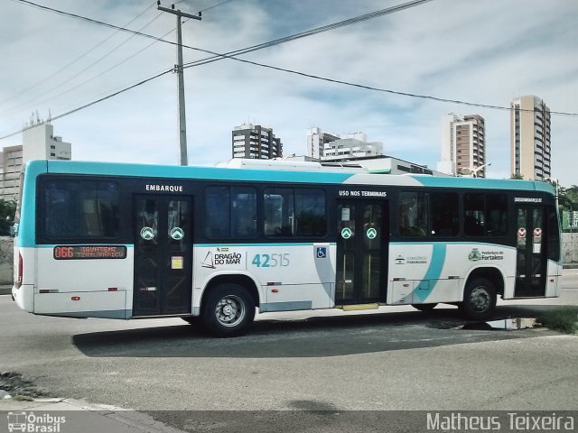 Auto Viação Dragão do Mar 42515 na cidade de Fortaleza, Ceará, Brasil, por Matheus Lima Teixeira. ID da foto: 4819165.