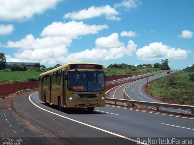 Viação Garcia 7929 na cidade de Apucarana, Paraná, Brasil, por Josino Vieira. ID da foto: 4820194.