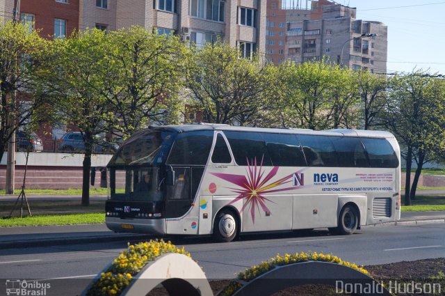 Neva Travel Company AT113 78 na cidade de Saint Petersburg, Saint Petersburg, Rússia, por Donald Hudson. Número da foto: #4823268.