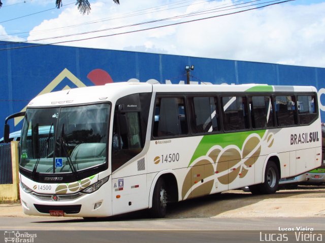 Brasil Sul Linhas Rodoviárias 14500 na cidade de Mandaguari, Paraná, Brasil, por Lucas Vieira. Número da foto: #4823105.