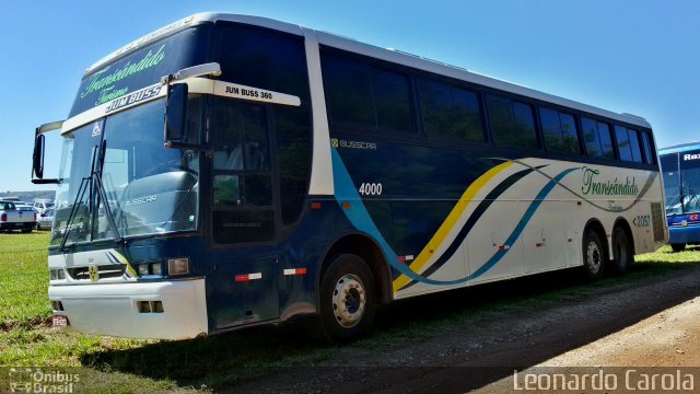 TC Turismo - Transcandido Turismo e Excursões 4000 na cidade de Guaxupé, Minas Gerais, Brasil, por Leonardo Carola. Número da foto: #4827726.