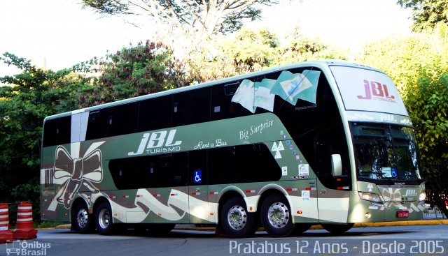 JBL Turismo 5400 na cidade de São Paulo, São Paulo, Brasil, por Cristiano Soares da Silva. Número da foto: #4828846.