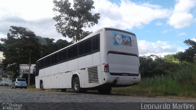 Ônibus Particulares 8088 na cidade de Bom Jardim, Rio de Janeiro, Brasil, por Leonardo Correa Gomes Martins. ID da foto: 4876056.