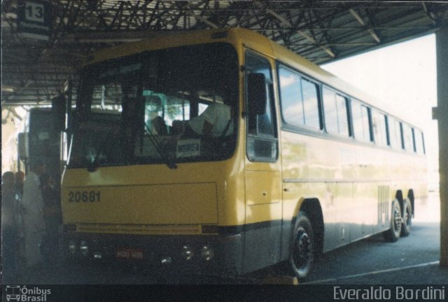 Viação Itapemirim 20681 na cidade de São José dos Campos, São Paulo, Brasil, por Everaldo Bordini. Número da foto: #4876054.
