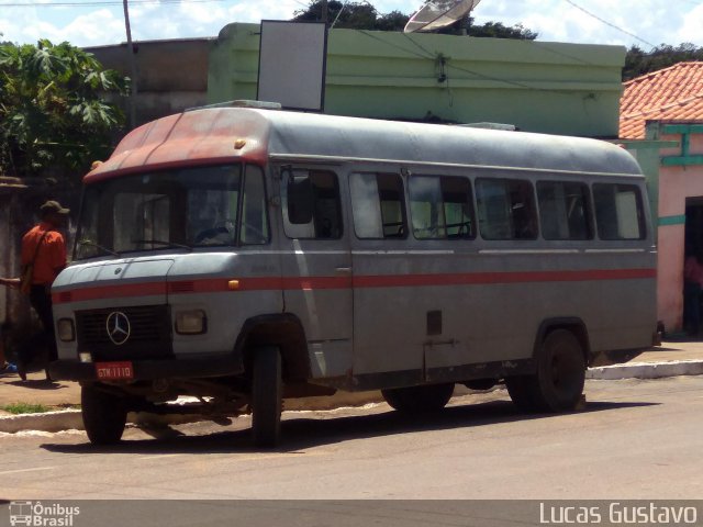 Ônibus Particulares 1110 na cidade de Cordisburgo, Minas Gerais, Brasil, por Lucas Gustavo Silva. ID da foto: 4899042.