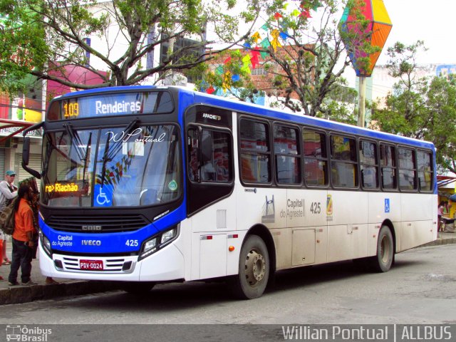 Capital do Agreste Transporte Urbano 425 na cidade de Caruaru, Pernambuco, Brasil, por Willian Pontual. Número da foto: #4902441.