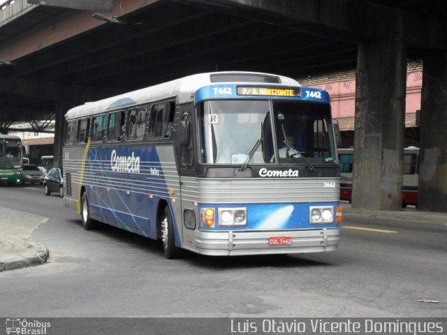 Viação Cometa 7442 na cidade de Rio de Janeiro, Rio de Janeiro, Brasil, por Luis Otávio Vicente Domingues. ID da foto: 4901870.