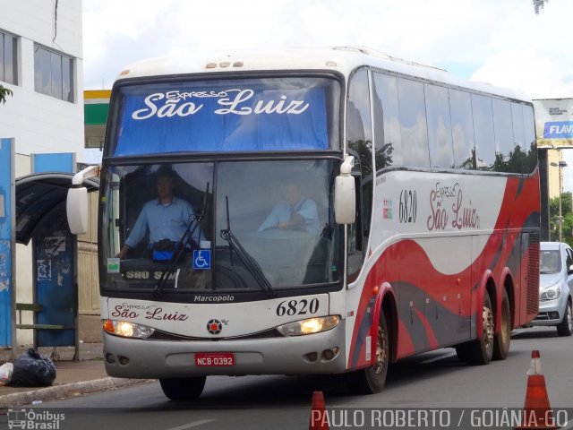 Expresso São Luiz 6820 na cidade de Goiânia, Goiás, Brasil, por Paulo Roberto de Morais Amorim. Número da foto: #4900881.