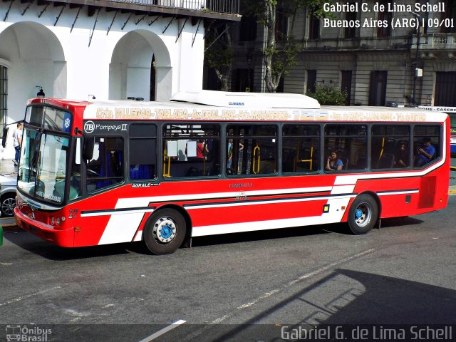 Cardenas 27 na cidade de Ciudad Autónoma de Buenos Aires, Argentina, por Gabriel Giacomin de Lima. Número da foto: #4900841.