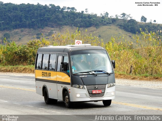 Escolares 9646 na cidade de João Monlevade, Minas Gerais, Brasil, por Antonio Carlos Fernandes. Número da foto: #4903934.